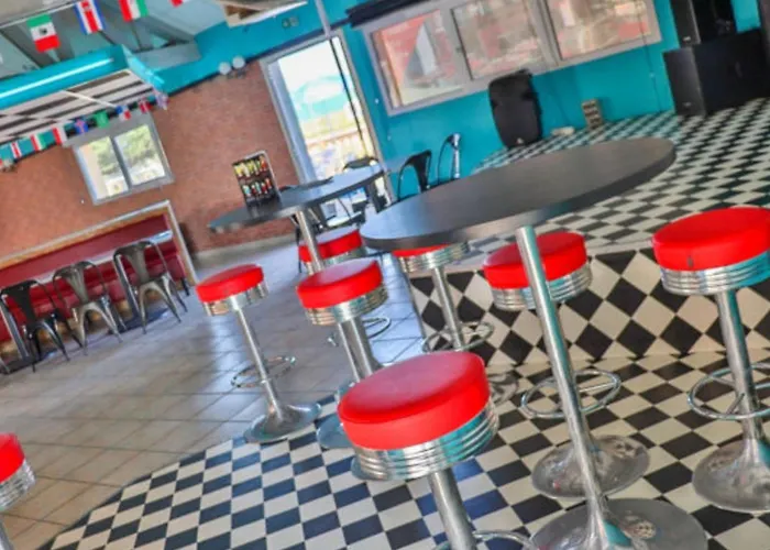 Mobil-home 4 Pers Avec Terrasse A Sainte-marie-du-mont - Api-1-52-1297 营地