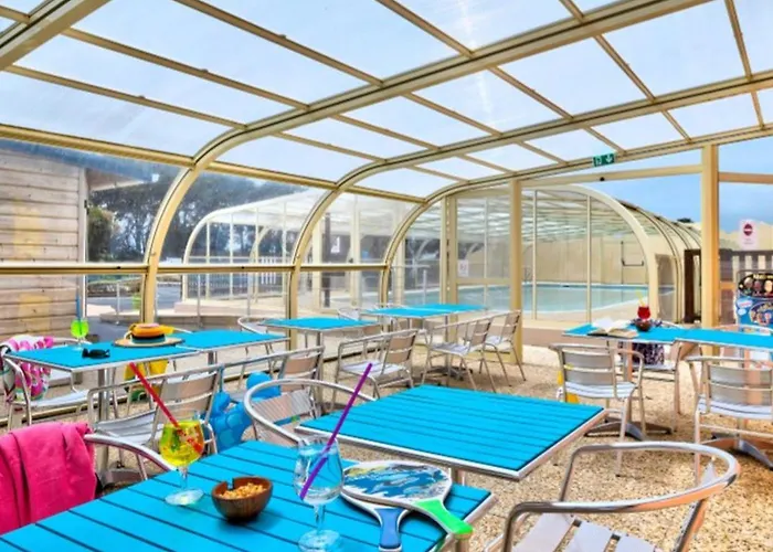 Mobil-home 4 Pers Avec Terrasse A Sainte-marie-du-mont - Api-1-52-1297 *