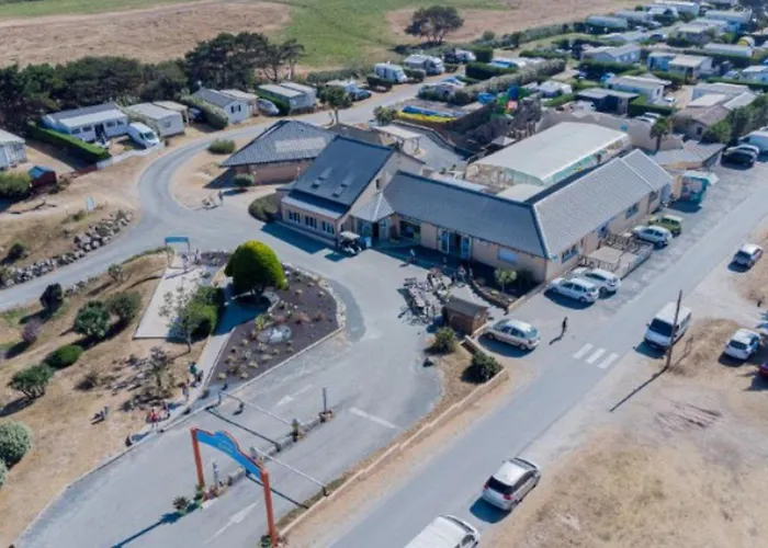 Mobil-home 4 Pers Avec Terrasse A Sainte-marie-du-mont - Api-1-52-1297 营地